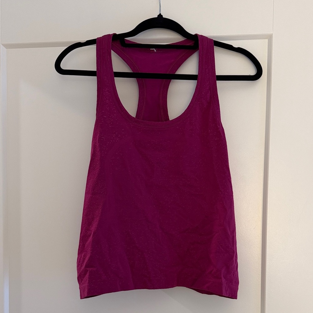 Women's Swiftly Textured Pink Racerback Tank Top